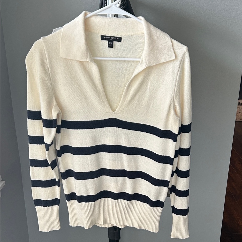 Banana Republic | Collared Sweater
